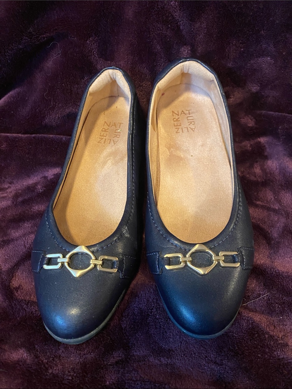 Naturalizer Black Leather Ballet Flats with Gold Chain Accent